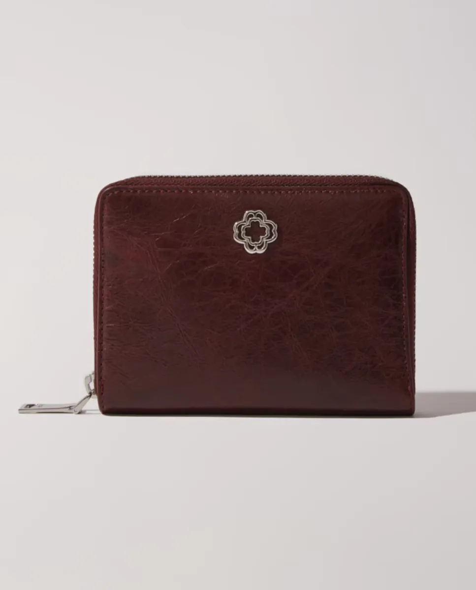 Треснувший кожаный кошелек Maje, красный
Треснувший кожаный кошелек Maje, красный