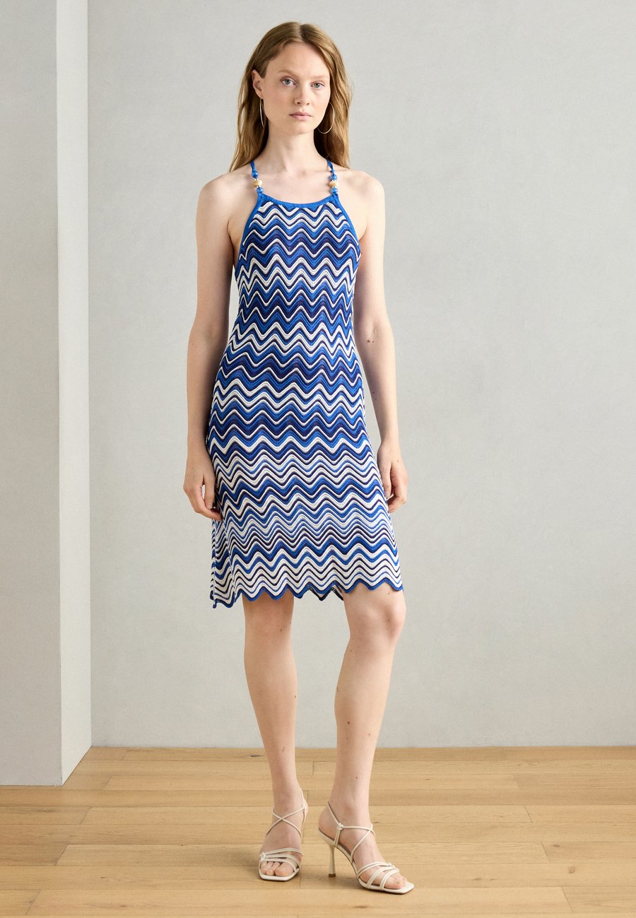 Платье Morgan Jumper dress, Saphir/Blue
Платье Morgan Jumper dress, Saphir/Blue
