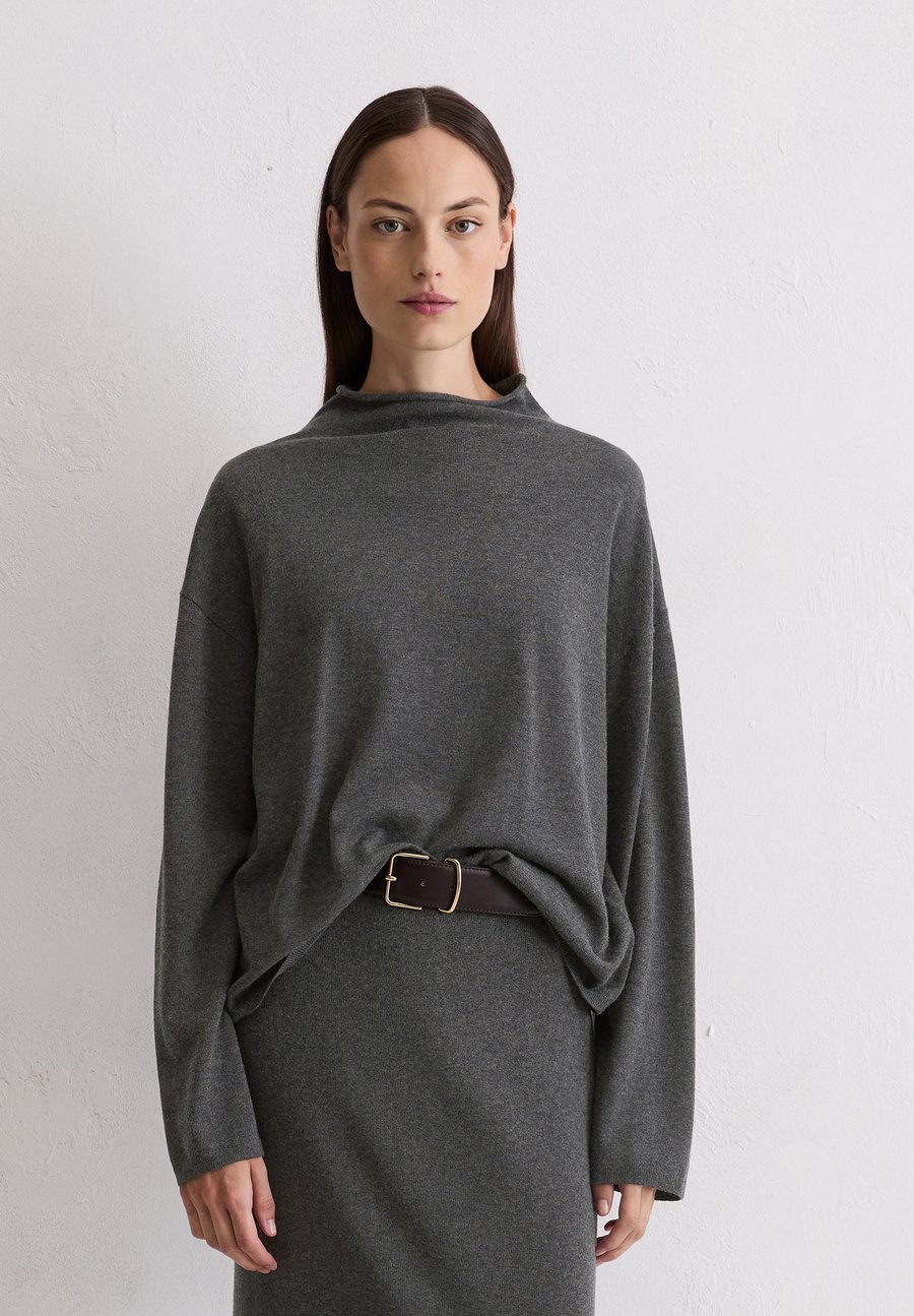 Джемпер Marc O'Polo Jumper, Night Grey Melange/Dark Grey
Джемпер Marc O'Polo Jumper, Night Grey Melange/Dark Grey
