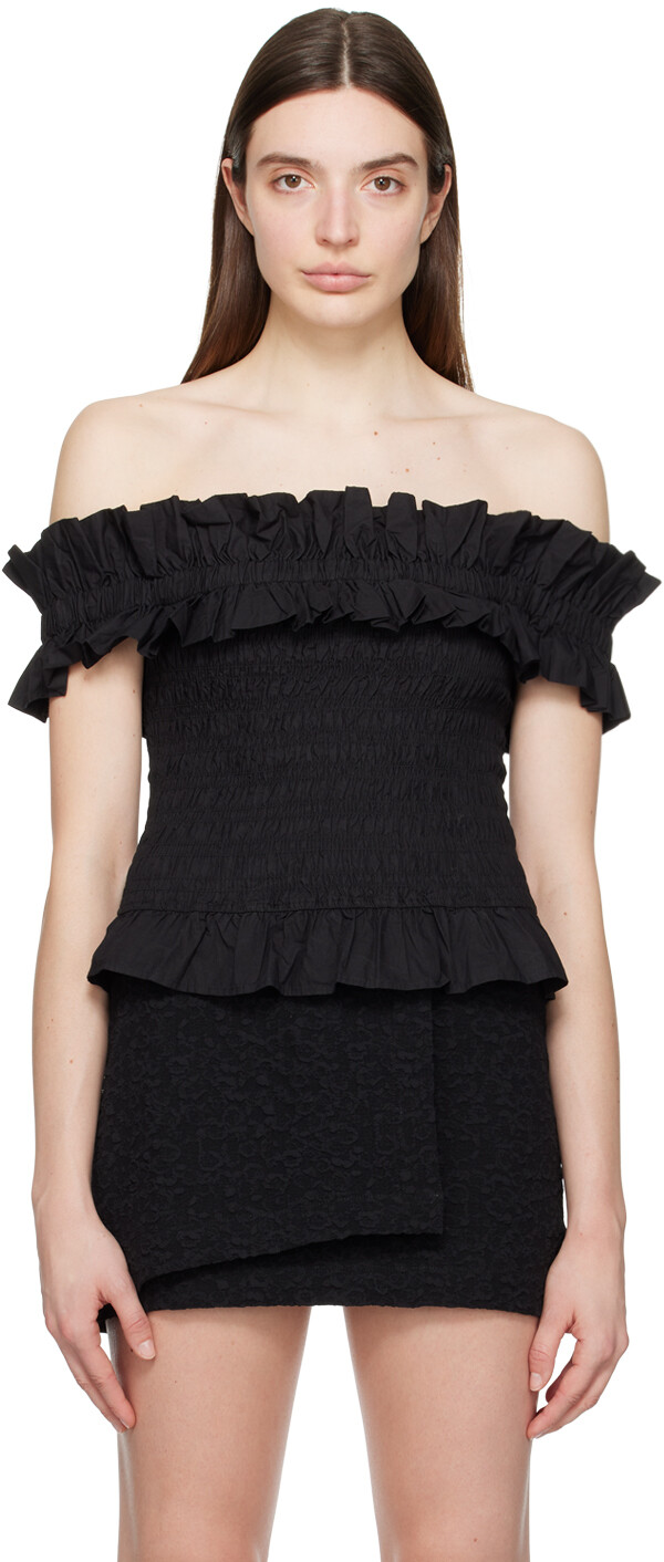 Черная блузка Ganni
Черная блузка Ganni