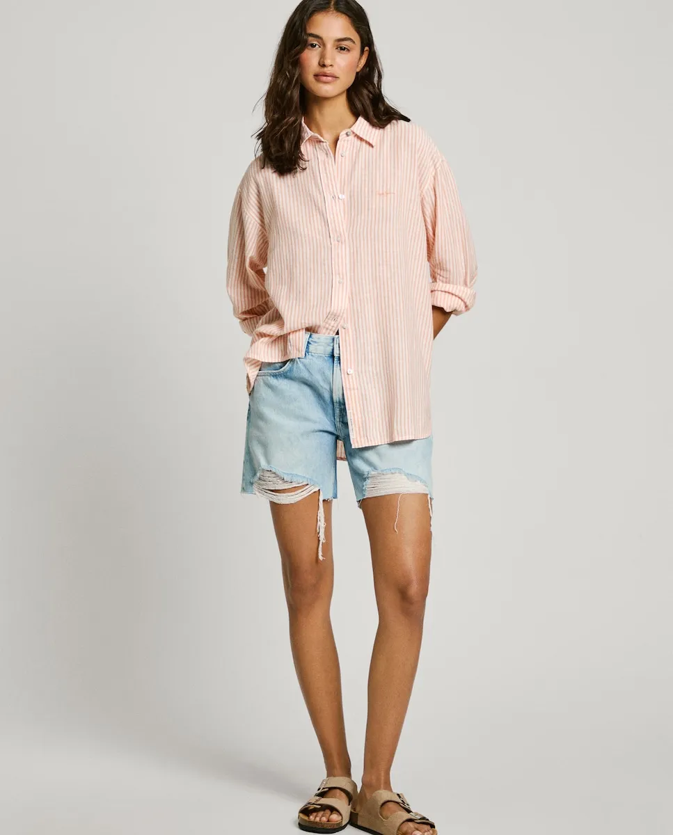 Женские шорты джинсовые классического кроя с рваными деталями Pepe Jeans, светло-голубой
Женские шорты джинсовые классического кроя с рваными деталями Pepe Jeans, светло-голубой