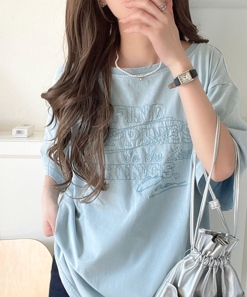 Футболка оверсайз с широким вырезом, винтажная обработка, двусторонняя вышивка, 100% хлопок Classicalelf, синий
Футболка оверсайз с широким вырезом, винтажная обработка, двусторонняя вышивка, 100% хлопок Classicalelf, синий