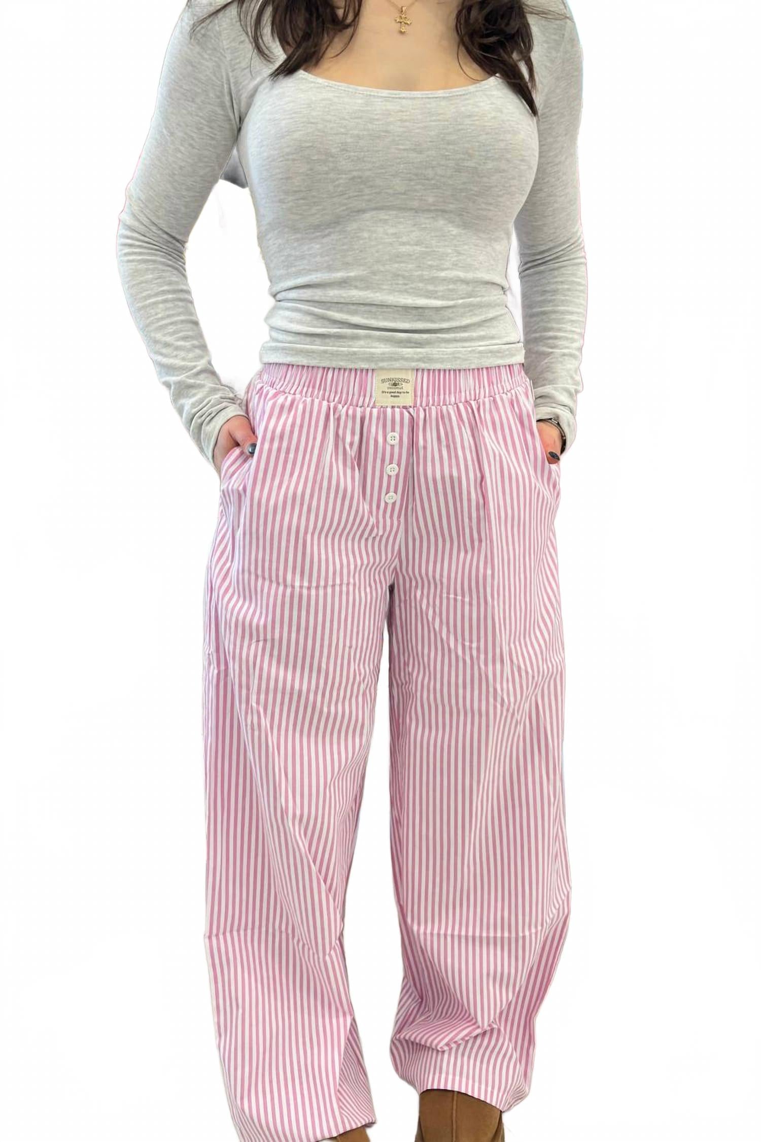 Sunkissed Coconut Полосатые боксерские домашние штаны красного цвета
Sunkissed Coconut Полосатые боксерские домашние штаны красного цвета