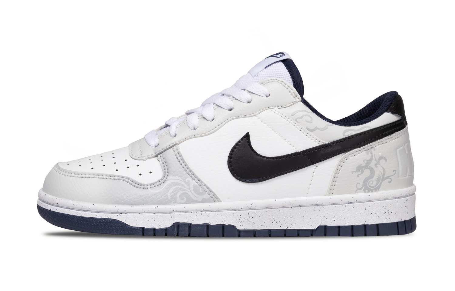 Низкие скейтбордные кроссовки Big Cloud Trail, унисекс Nike, белый
Низкие скейтбордные кроссовки Big Cloud Trail, унисекс Nike, белый