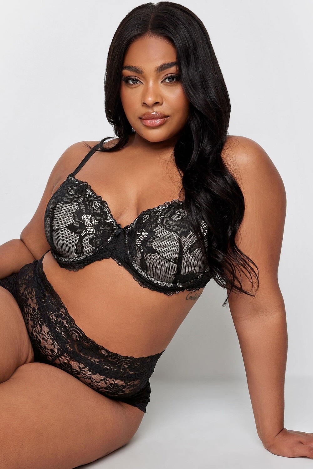 Комплект из 2 атласных бюстгальтеров с кружевными подкладками Yours, фиолетовый
Комплект из 2 атласных бюстгальтеров с кружевными подкладками Yours, фиолетовый