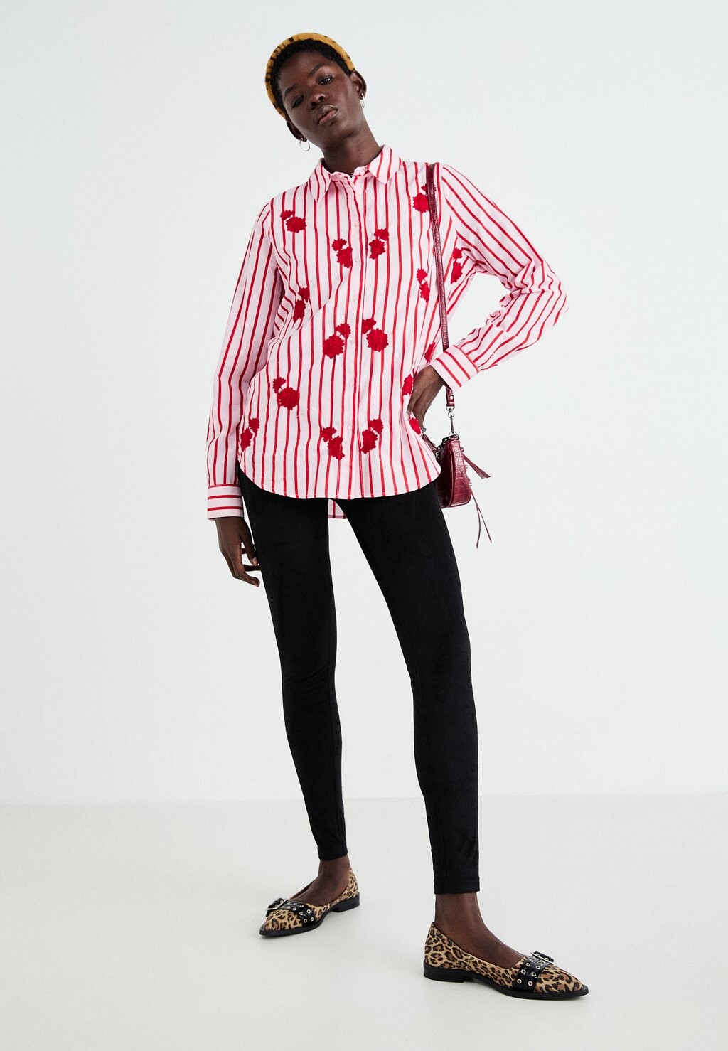 Леггинсы ONLANGALINE SUEDE ONLY, черный 
Леггинсы ONLANGALINE SUEDE ONLY, черный