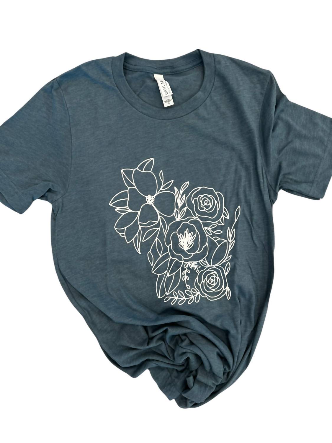 Футболка унисекс с цветочным принтом Wisconsin в сине-сером цвете Autumn Rose Co.
Футболка унисекс с цветочным принтом Wisconsin в сине-сером цвете Autumn Rose Co.