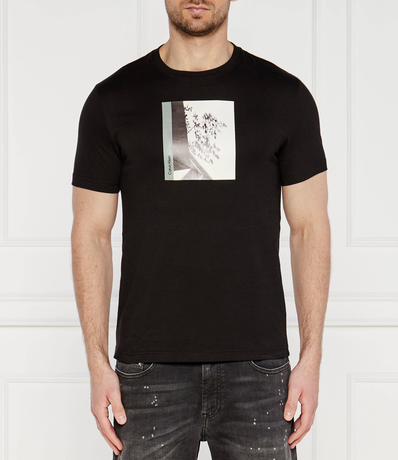 Футболка Calvin Klein Regular Fit, черный
Футболка Calvin Klein Regular Fit, черный