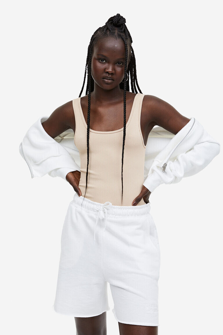 Боди из ребристого джерси H&M, бежевый
Боди из ребристого джерси H&M, бежевый