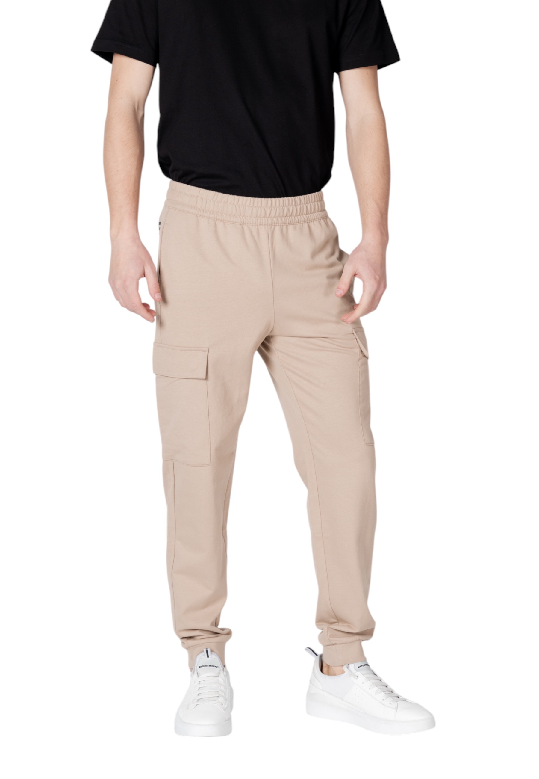 Брюки EA7
Брюки EA7