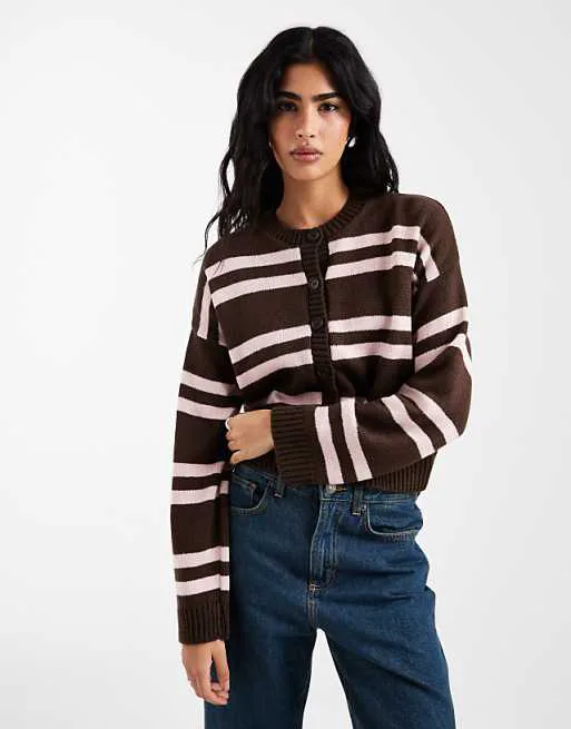 Полосатый кардиган шоколадного и розового цвета ASOS DESIGN
Полосатый кардиган шоколадного и розового цвета ASOS DESIGN