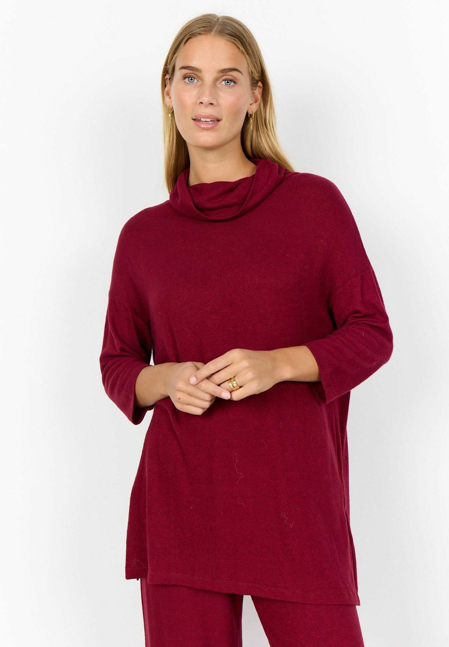 Топ Soyaconcept Long sleeved top, Dark Red Mel/Dark Red
Топ Soyaconcept Long sleeved top, Dark Red Mel/Dark Red