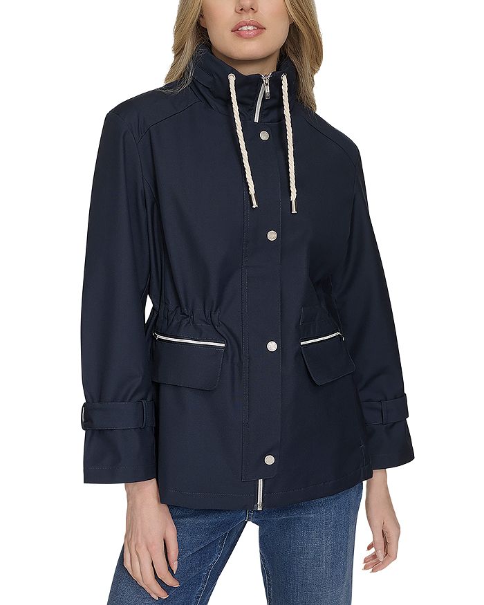 Дождевик оверсайз в полоску Cole Haan, синий
Дождевик оверсайз в полоску Cole Haan, синий