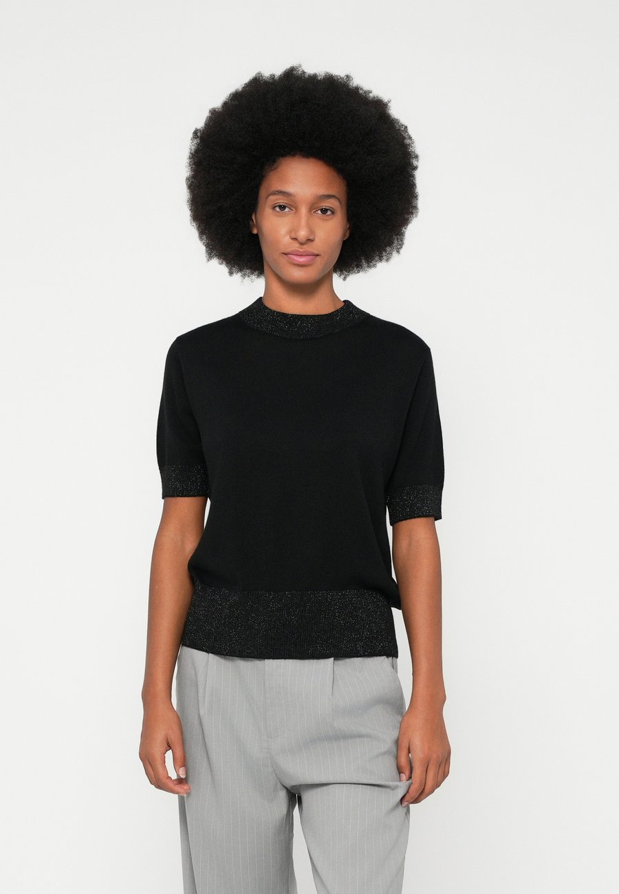 Футболка Rosemunde VALENCIA O NECK, Black/Dark Grey/Black, Черный, Футболка Rosemunde VALENCIA O NECK, Black/Dark Grey/Black
Футболка Rosemunde VALENCIA O NECK, Black/Dark Grey/Black, Черный, Футболка Rosemunde VALENCIA O NECK, Black/Dark Grey/Black