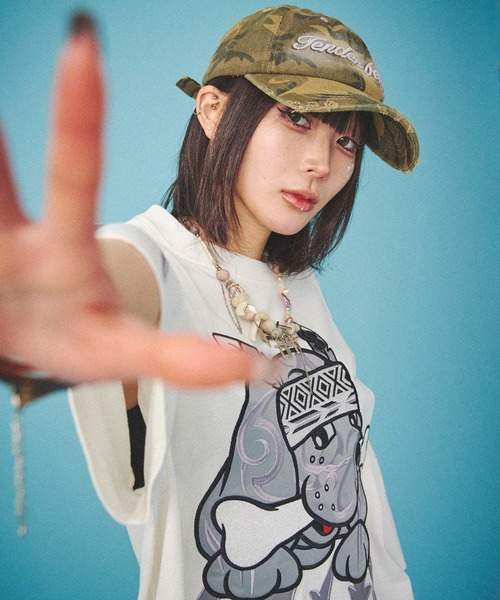 Футболка, приталенная, бренд GALFY, белый
Футболка, приталенная, бренд GALFY, белый