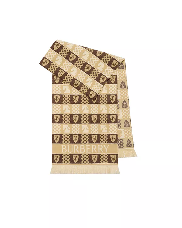 Шерстяной шарф с рисунком «фэр-айл» и шахматной тематикой Burberry, коричневый
Шерстяной шарф с рисунком «фэр-айл» и шахматной тематикой Burberry, коричневый