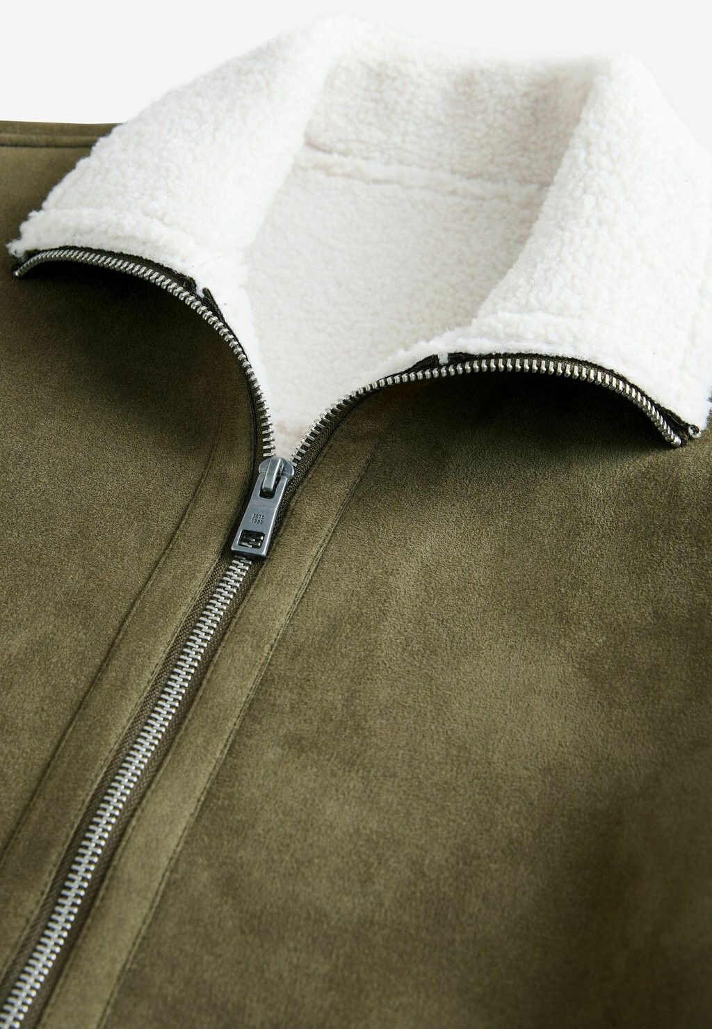 Куртка из искусственной кожи ZIP UP FUNNEL- REGULAR FIT Next, зеленый
Куртка из искусственной кожи ZIP UP FUNNEL- REGULAR FIT Next, зеленый