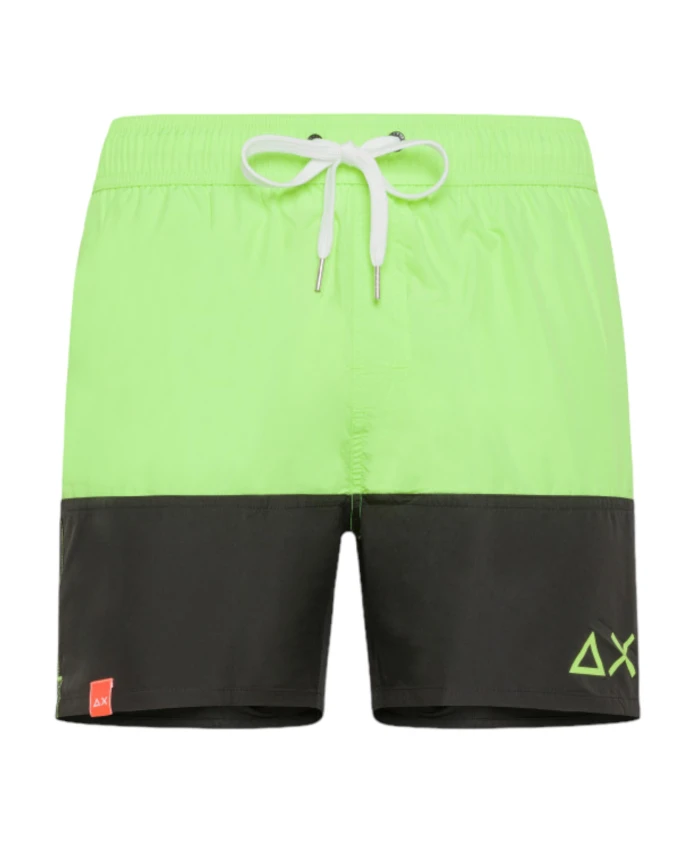 Шорты-Панамки в стиле колор-блок Sun68, мультиколор
Шорты-Панамки в стиле колор-блок Sun68, мультиколор