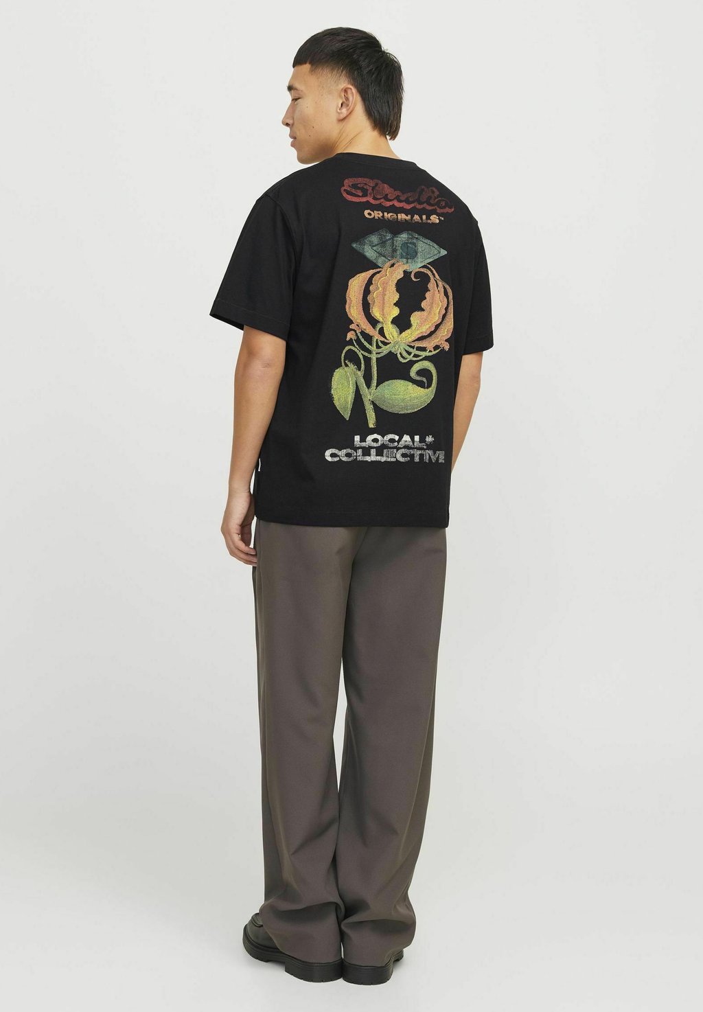 Футболка с принтом RUNDHALSAUSSCHNITT Jack & Jones, черный
Футболка с принтом RUNDHALSAUSSCHNITT Jack & Jones, черный