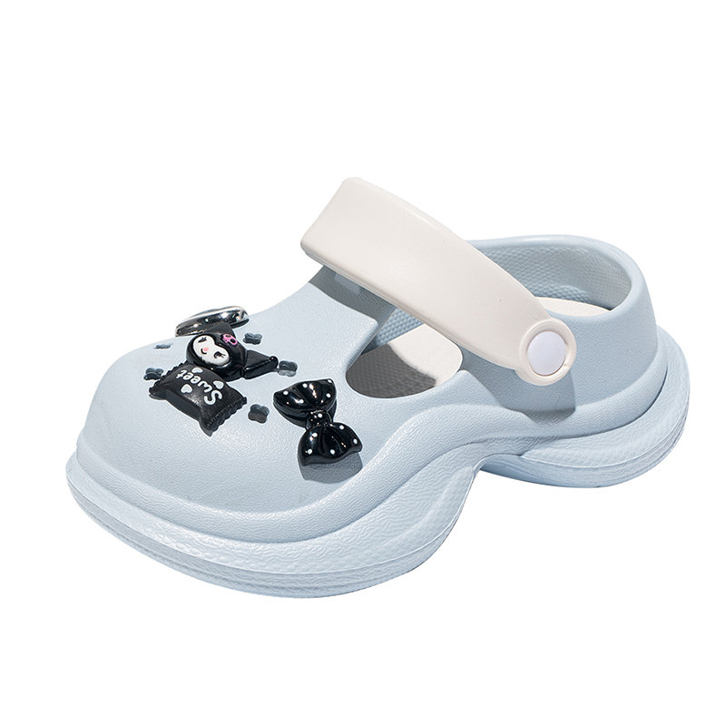 Hello Kitty Тапочки черные детские
Hello Kitty Тапочки черные детские