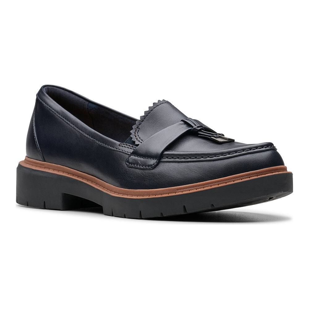 Женские кожаные лоферы Clarks Westlynn Bella с выступами на подошве, темно-синий
Женские кожаные лоферы Clarks Westlynn Bella с выступами на подошве, темно-синий