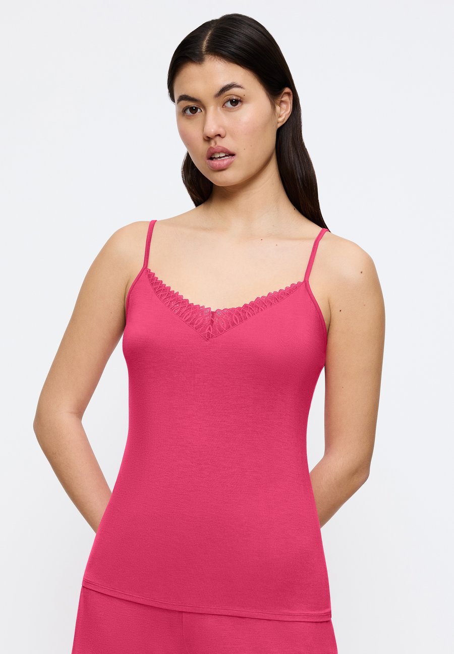 Пижамный топ Triumph SLEEP, Flashy Pink/Pink
Пижамный топ Triumph SLEEP, Flashy Pink/Pink