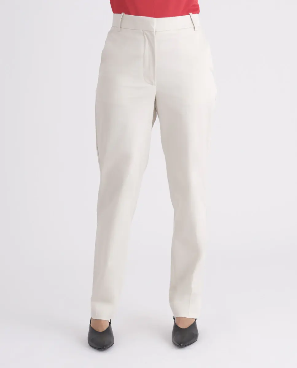 Женские облегающие зауженные брюки Calvin Klein, белый
Женские облегающие зауженные брюки Calvin Klein, белый