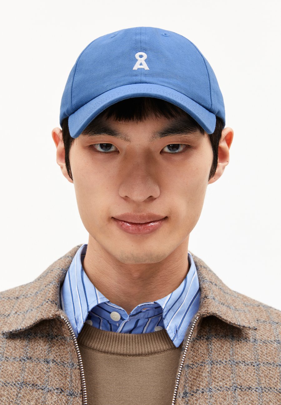 Бейсболка ARMEDANGELS YAANIS BOLD, Dark Morning/Blue
Бейсболка ARMEDANGELS YAANIS BOLD, Dark Morning/Blue