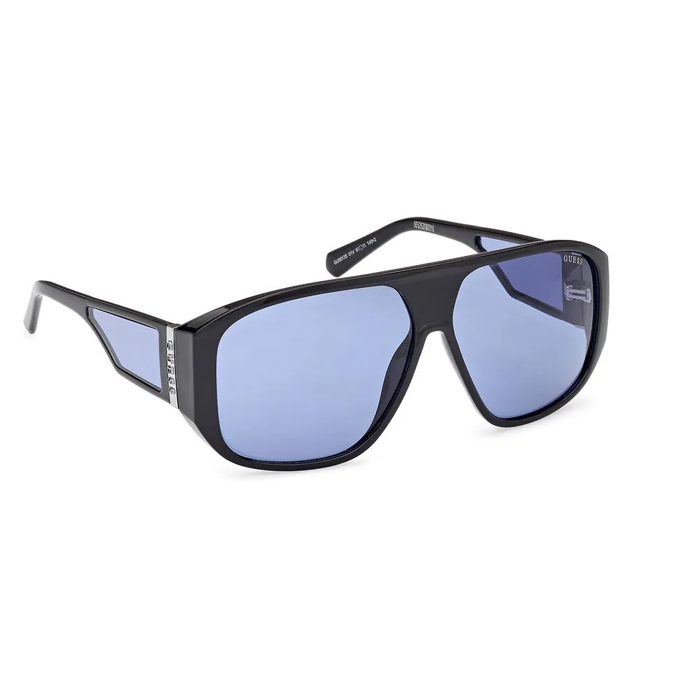 Солнцезащитные очки Guess GU00135 polarized, черный
Солнцезащитные очки Guess GU00135 polarized, черный