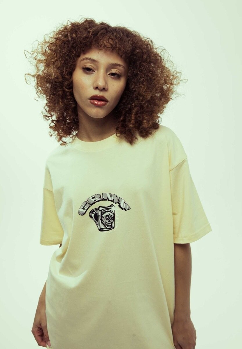 Базовая футболка The Slowly We Rot Regular Grimey, бежевыйовая
Базовая футболка The Slowly We Rot Regular Grimey, бежевыйовая