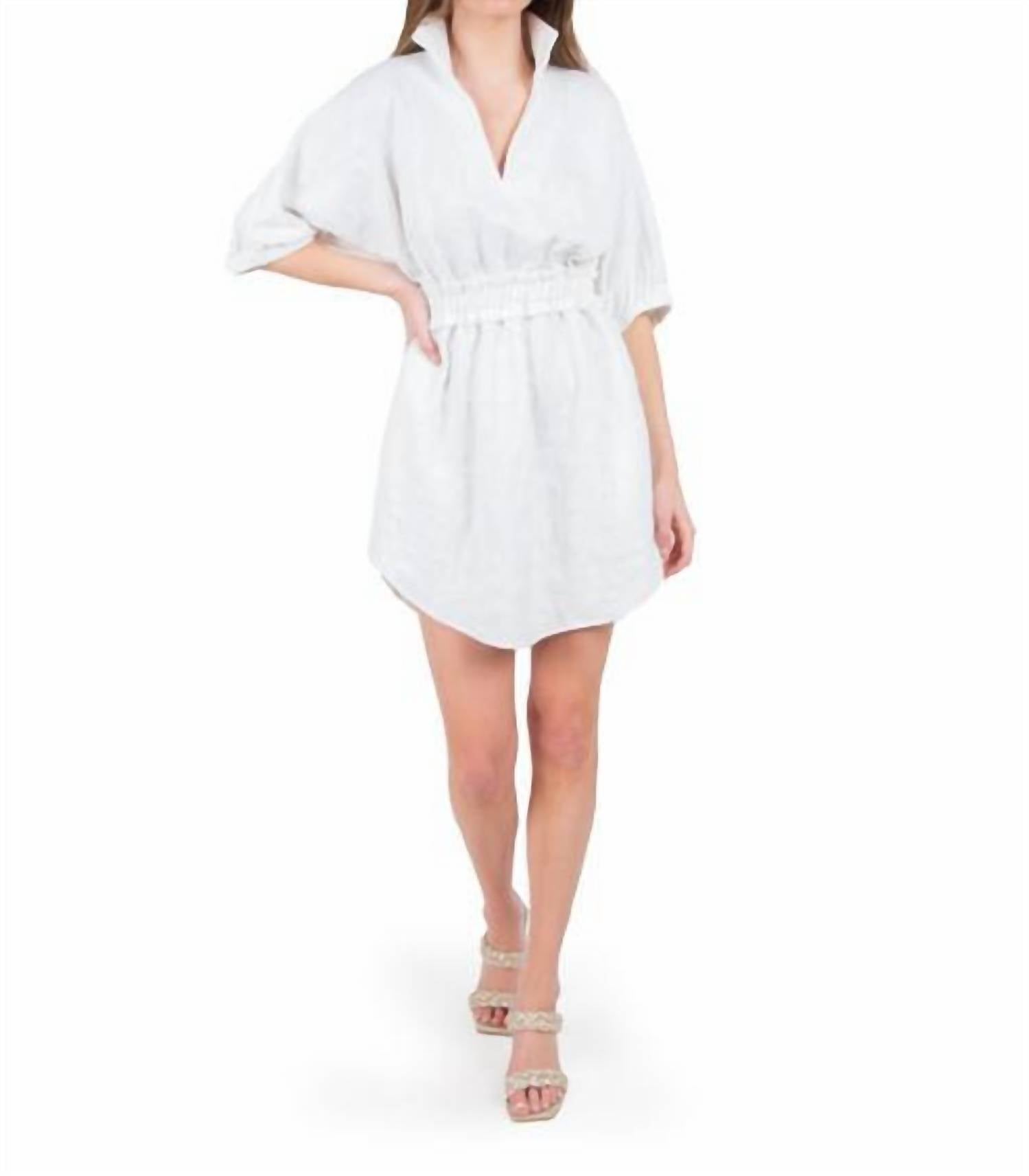 Платье Palmer в облачном леопардовом принте Emily McCarthy
Платье Palmer в облачном леопардовом принте Emily McCarthy