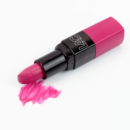 Очаровательная матовая помада L.A. Colors
Очаровательная матовая помада L.A. Colors