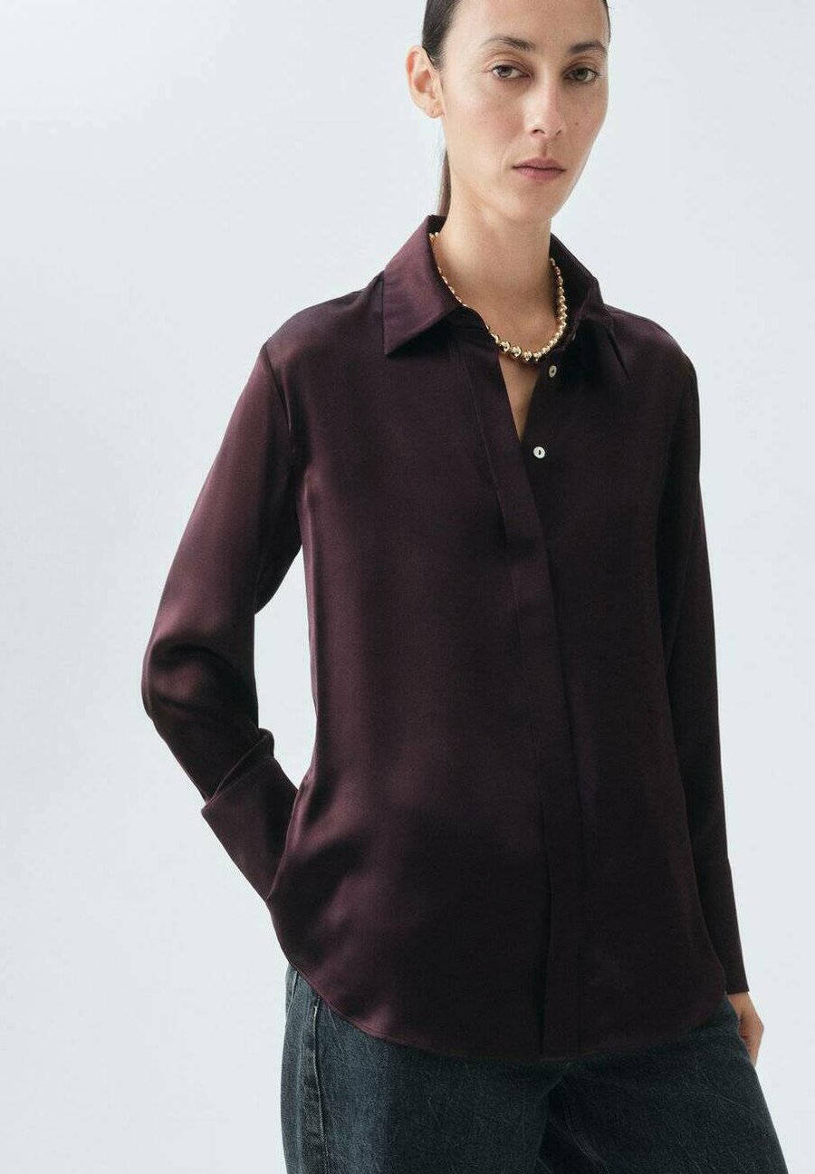 Блуза Mango Button-down blouse, Dark Brown
Блуза Mango Button-down blouse, Dark Brown
