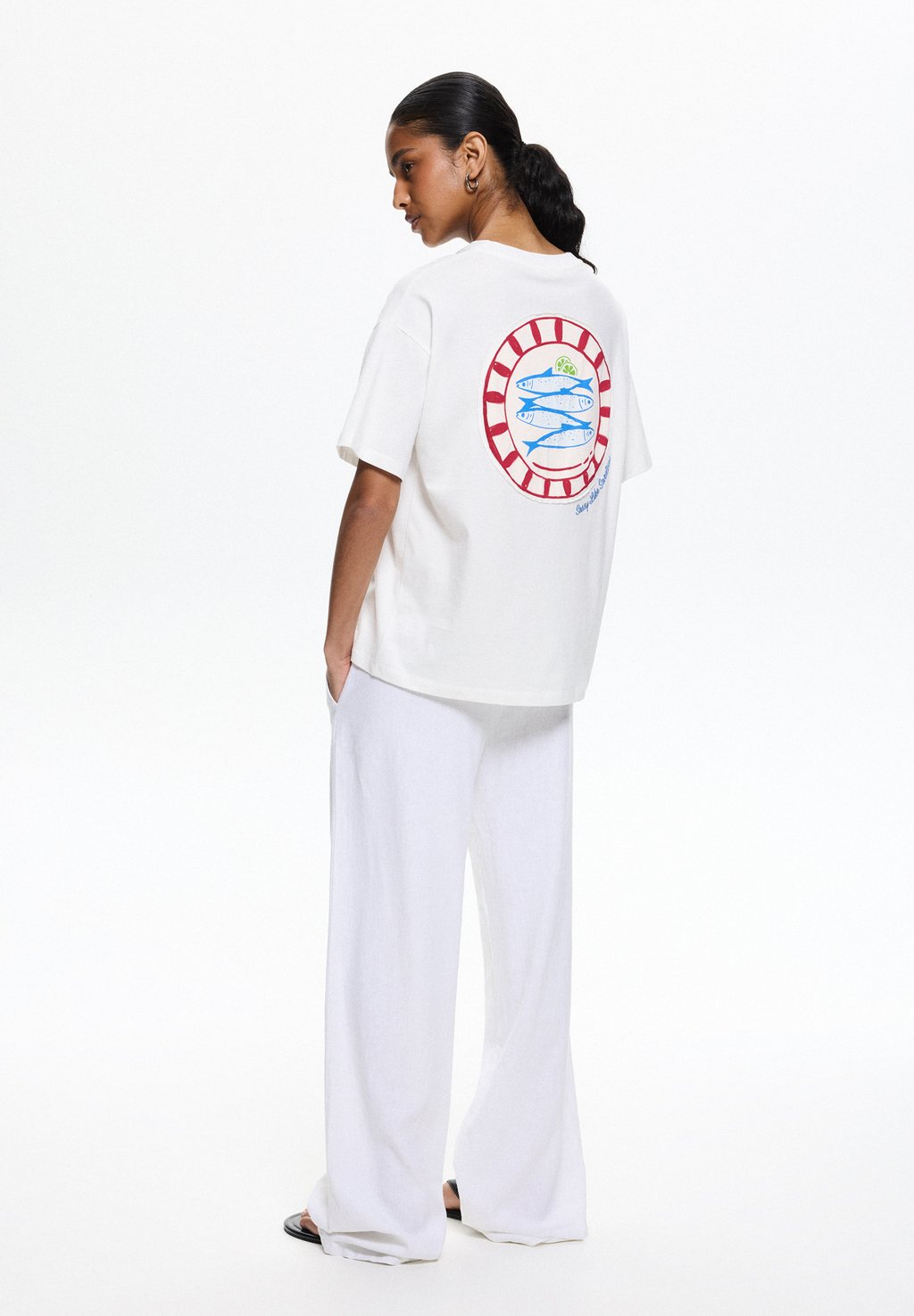 Футболка с принтом PULL&BEAR, белый
Футболка с принтом PULL&BEAR, белый