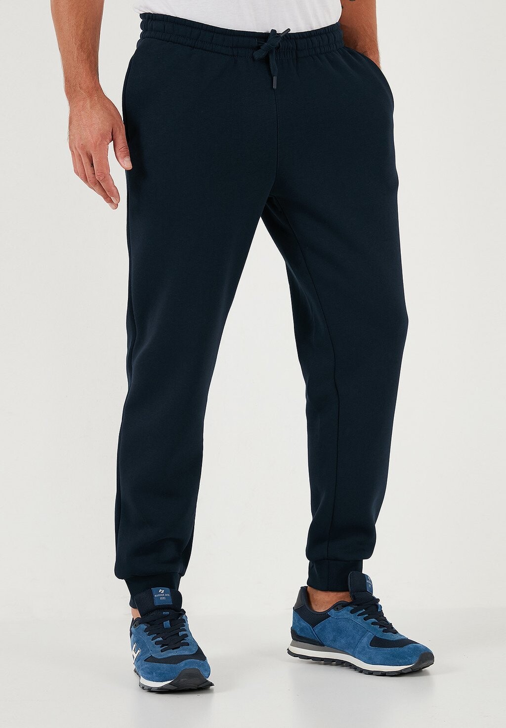 Спортивные брюки REGULAR FIT Buratti, темно-синий
Спортивные брюки REGULAR FIT Buratti, темно-синий