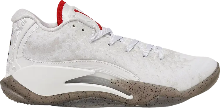 Кроссовки Jordan Zion 3 GS 'Fresh Paint', белый
Кроссовки Jordan Zion 3 GS 'Fresh Paint', белый