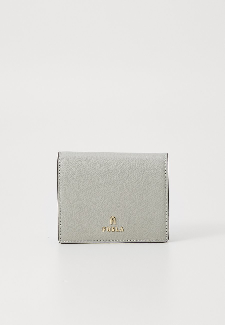 Кошелек Furla CAMELIA COMPACT WALLET BIFOLD COIN, Cenere/Grey
Кошелек Furla CAMELIA COMPACT WALLET BIFOLD COIN, Cenere/Grey