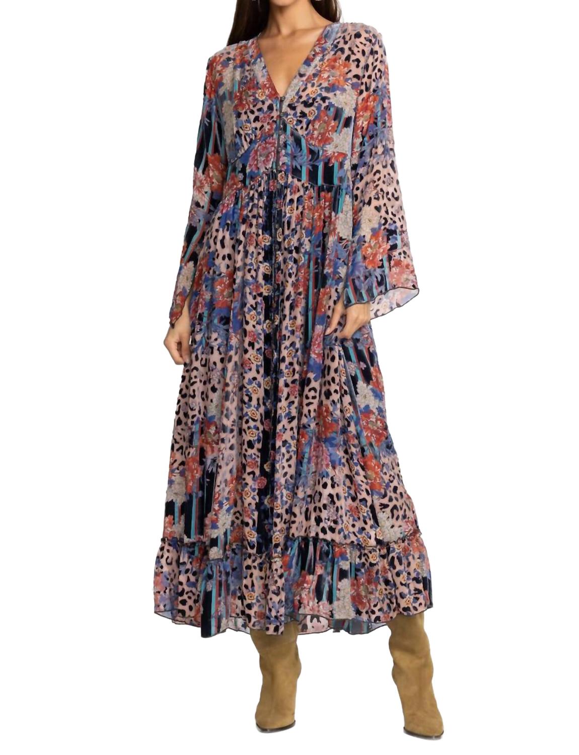 Ontar Beesley макси-платье в мультиколоре Johnny Was
Ontar Beesley макси-платье в мультиколоре Johnny Was