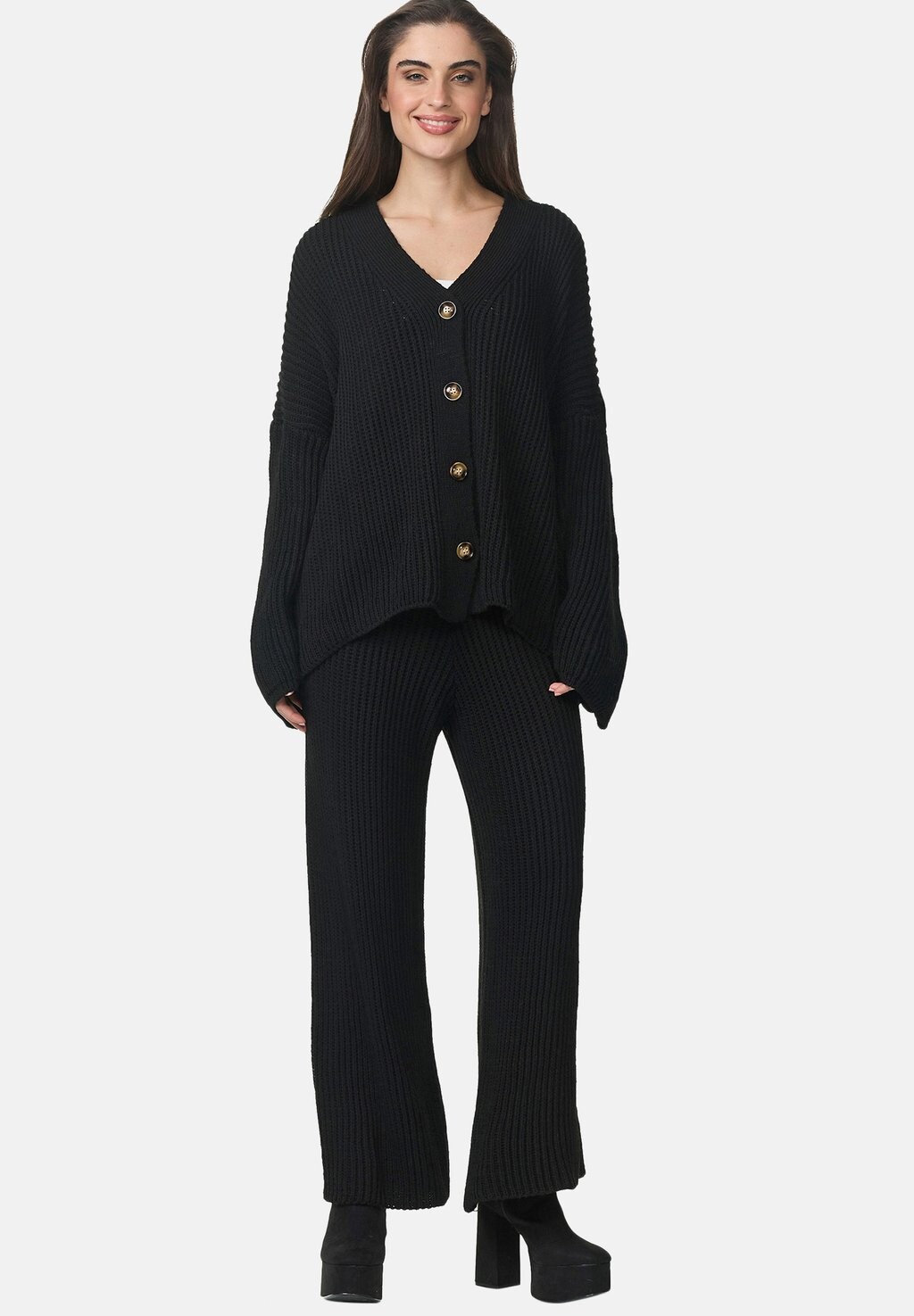 Кардиган SET Elara, цвет schwarz
Кардиган SET Elara, цвет schwarz