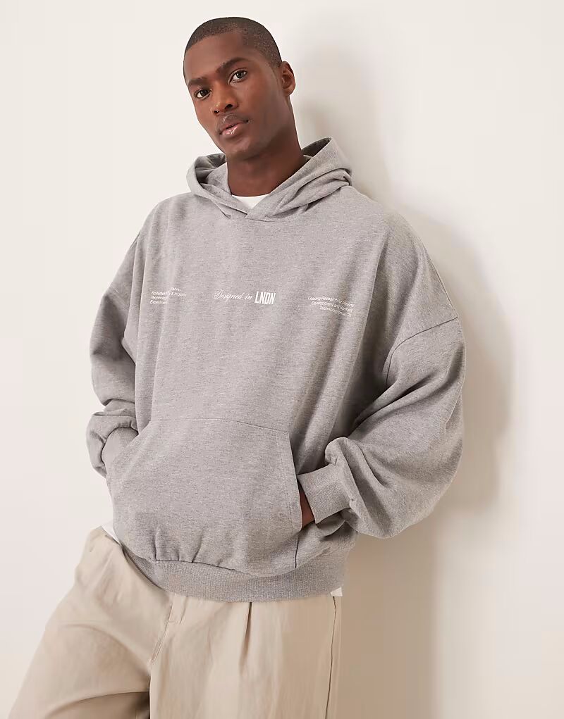 Толстовка с капюшоном ASOS DESIGN серого меланжевого цвета с принтом на спине и экстремально свободным кроем
Толстовка с капюшоном ASOS DESIGN серого меланжевого цвета с принтом на спине и экстремально свободным кроем