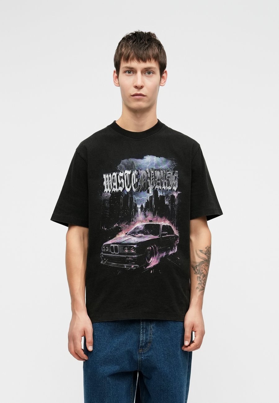 Футболка Wasted Paris RUN UNISEX, Faded Black/Black, Черный, Футболка Wasted Paris RUN UNISEX, Faded Black/Black
Футболка Wasted Paris RUN UNISEX, Faded Black/Black, Черный, Футболка Wasted Paris RUN UNISEX, Faded Black/Black