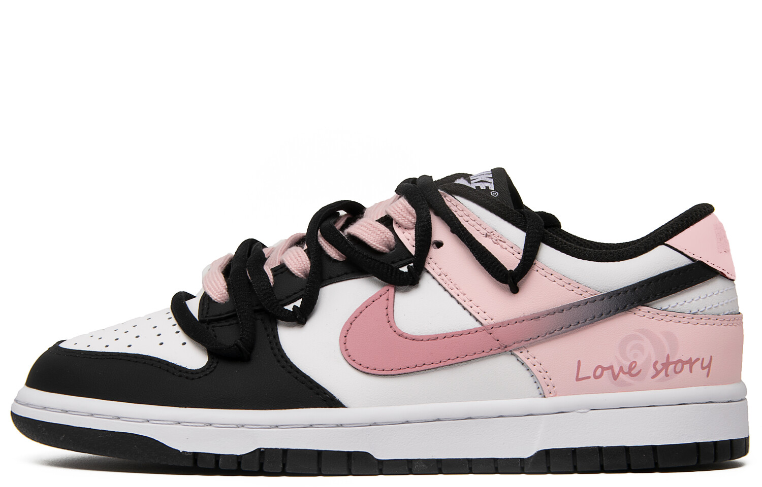 Кроссовки Nike Dunk Skateboarding Shoes Women's Low-top Black Pink White, черный
Кроссовки Nike Dunk Skateboarding Shoes Women's Low-top Black Pink White, черный