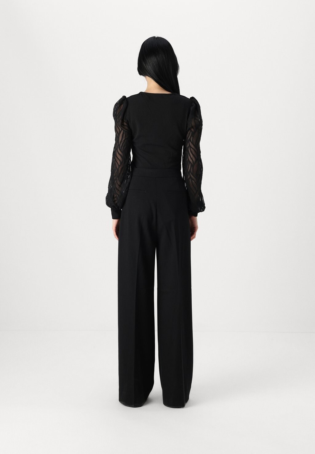 Брюки TAILOR PANTS Copenhagen Muse, черный
Брюки TAILOR PANTS Copenhagen Muse, черный