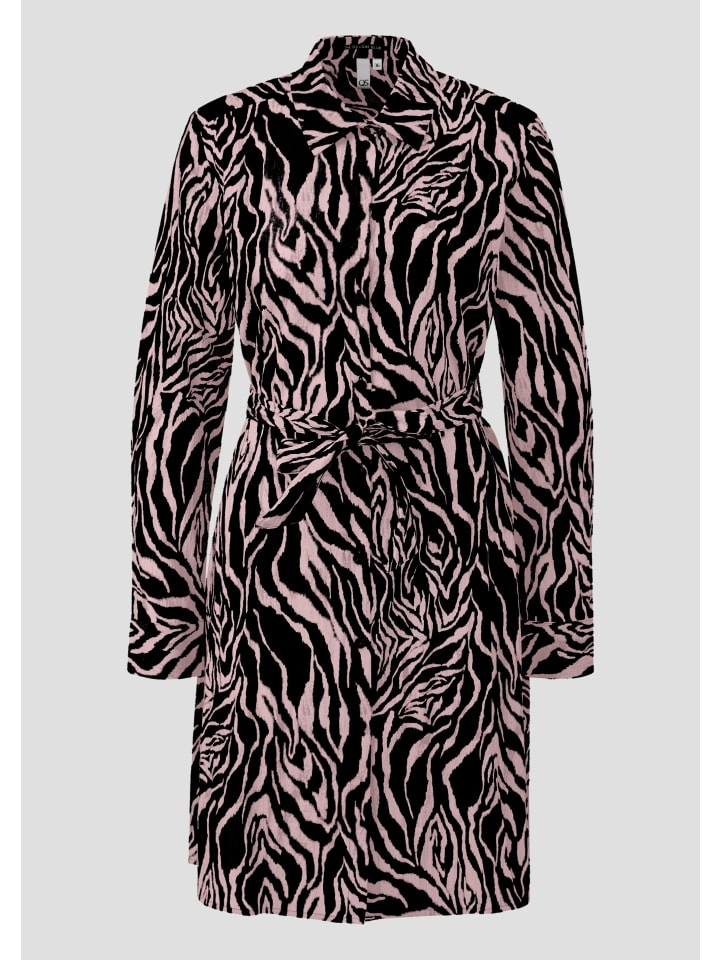 Короткое платье QS
Короткое платье QS