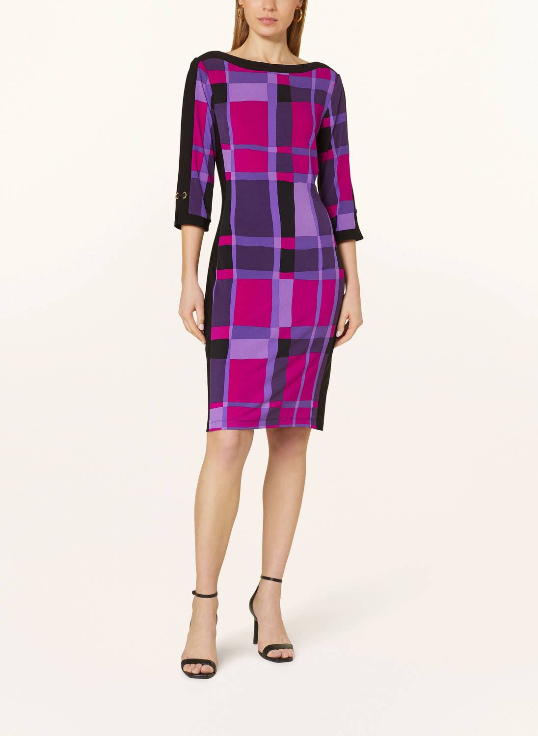 Шелковистое платье-футляр с клетчатым принтом в фиолетовом/черном цвете Joseph Ribkoff
Шелковистое платье-футляр с клетчатым принтом в фиолетовом/черном цвете Joseph Ribkoff