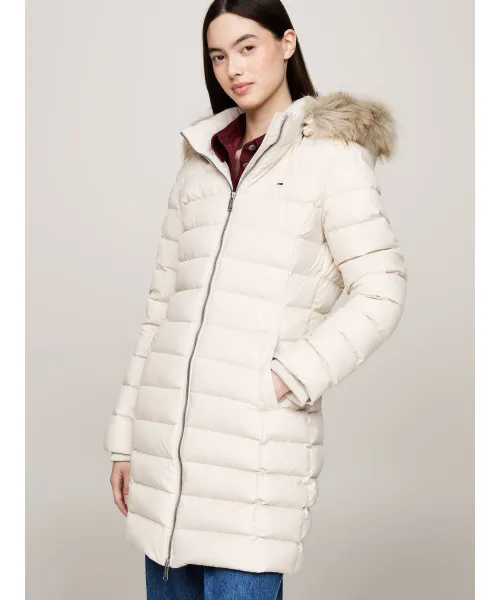 Пуховик Slim fit Tommy Jeans, бежевый 
Пуховик Slim fit Tommy Jeans, бежевый