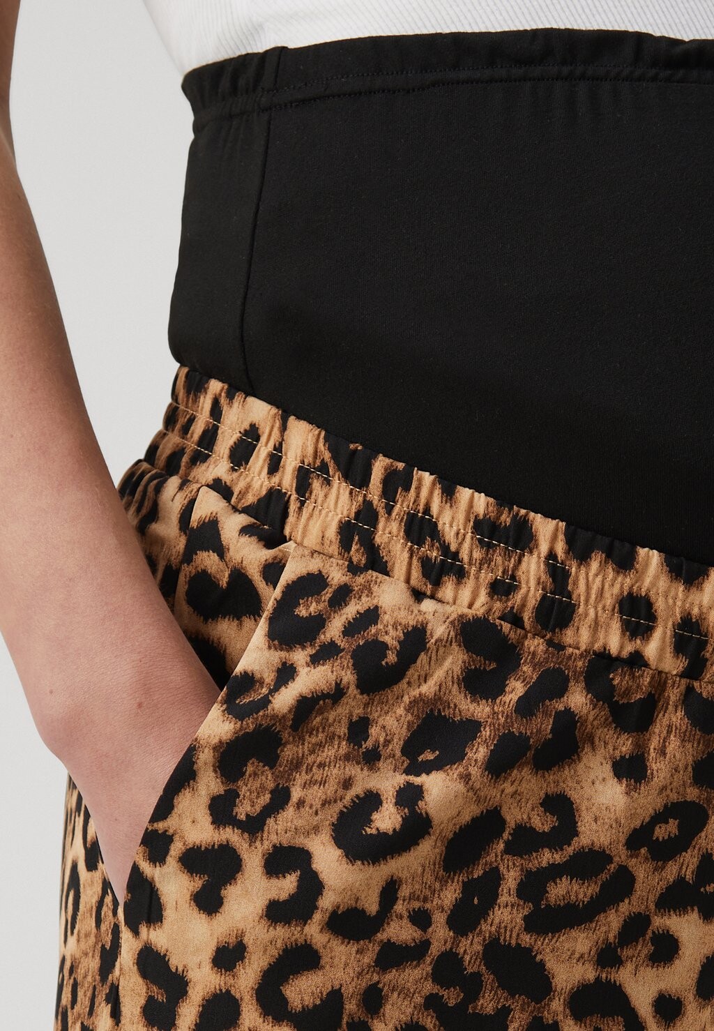 Брюки OLMKIMIKA WIDE ONLY MATERNITY, коричневый
Брюки OLMKIMIKA WIDE ONLY MATERNITY, коричневый