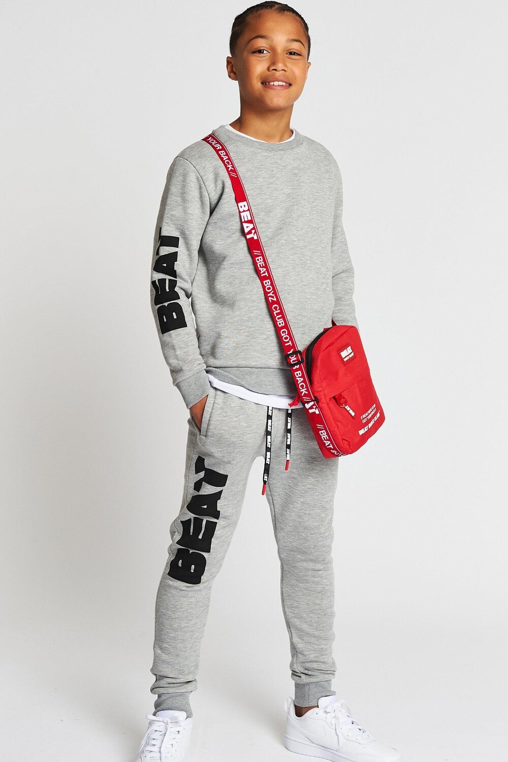 Толстовка с круглым вырезом Neutron Beat Boyz Club, серый
Толстовка с круглым вырезом Neutron Beat Boyz Club, серый