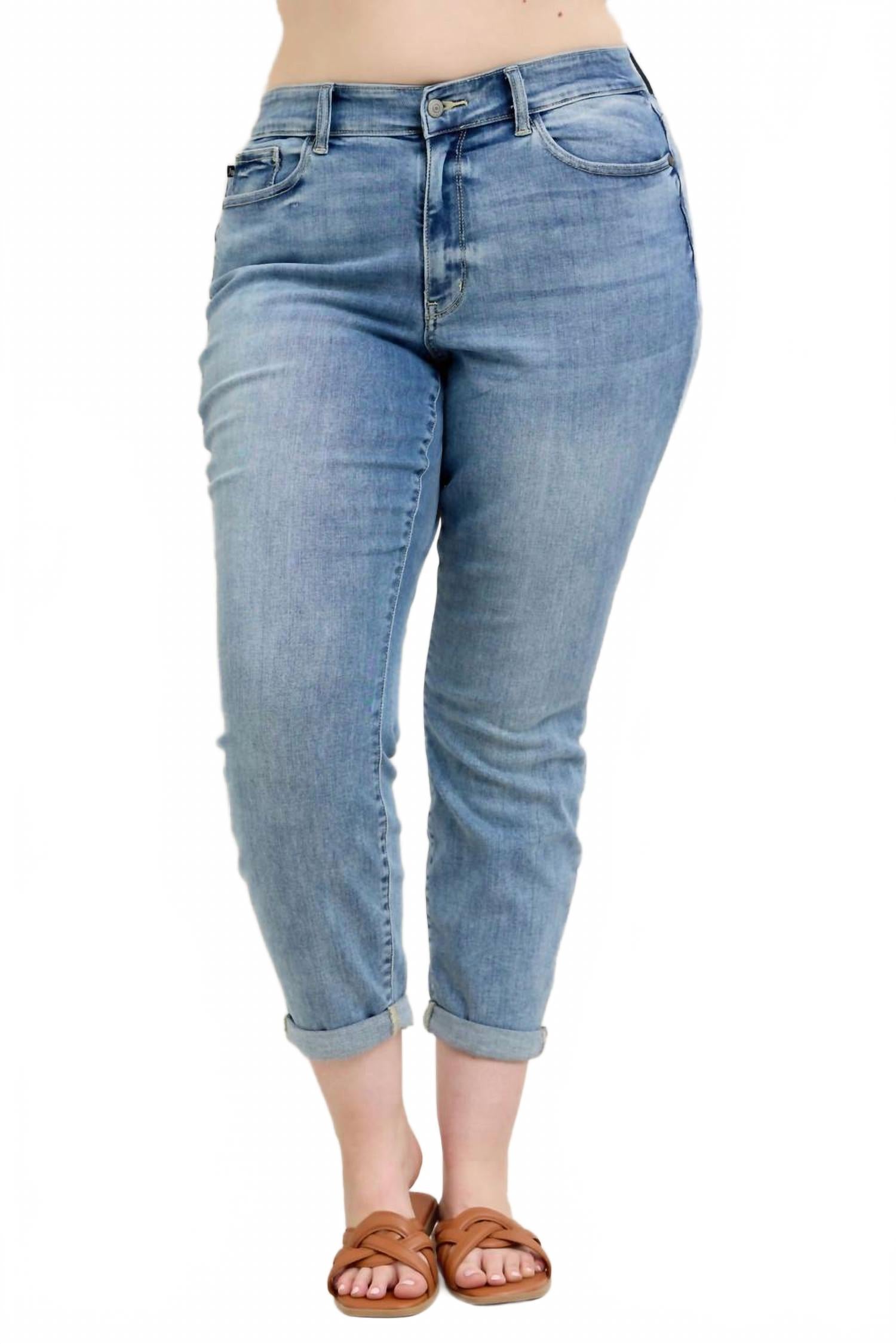 Джинсы-бойфренды со средней посадкой, выбеленные, с отворотами, больших размеров, светлого оттенка Judy Blue, светлый оттенок
Джинсы-бойфренды со средней посадкой, выбеленные, с отворотами, больших размеров, светлого оттенка Judy Blue, светлый оттенок