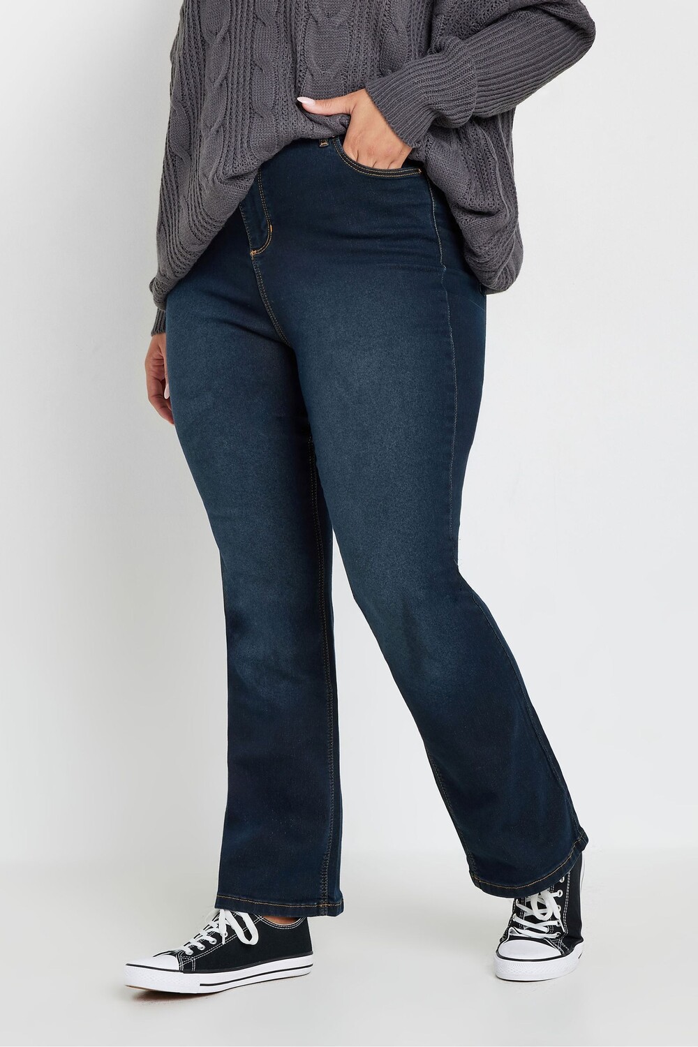 Джинсы Isla bootcut Yours Curve, синий
Джинсы Isla bootcut Yours Curve, синий